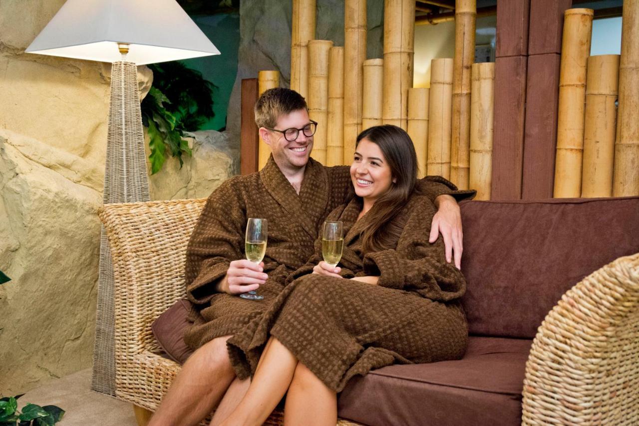 Tlh Carlton Hotel And Spa - Tlh Leisure And Entertainment Resort Torquay Esterno foto